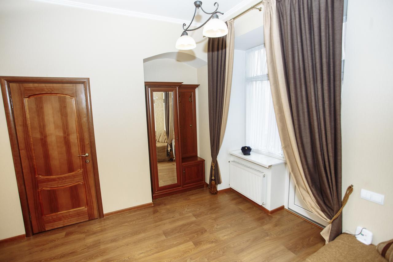 Apartment Near Museum Lviv Dış mekan fotoğraf